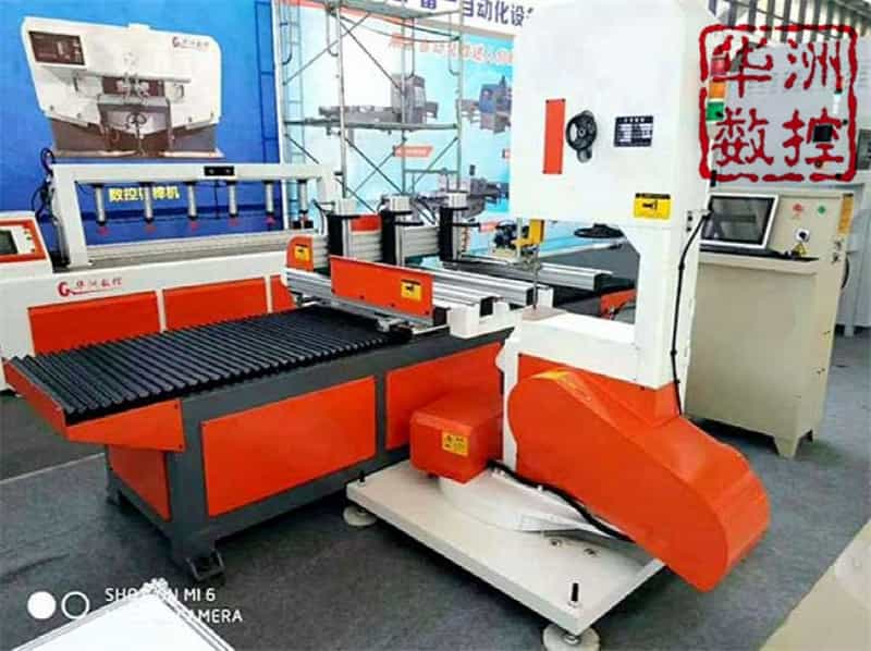數控帶鋸機取代了家具廠的老式帶鋸(1).jpg