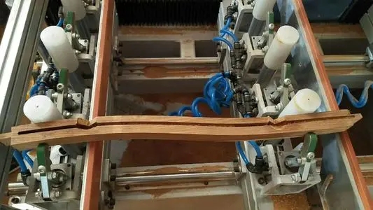 木工數(shù)控榫槽機(jī)